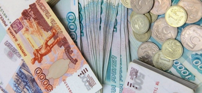 В среднем россияне заключают пари на одну тысячу девятьсот рублей