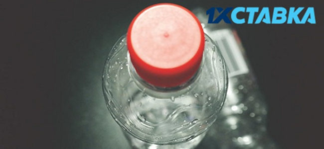 БК "1хСтавка" объявила флешмоб Bottle Cap Challenge в своем инстаграме